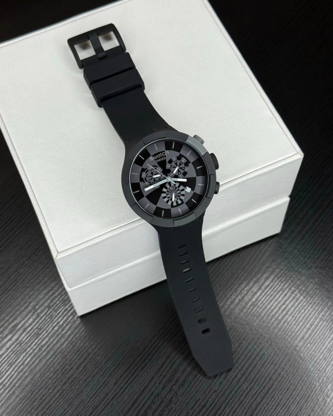 Auravya Noxen Black