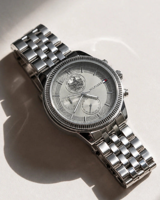 Auravya Silver Crest