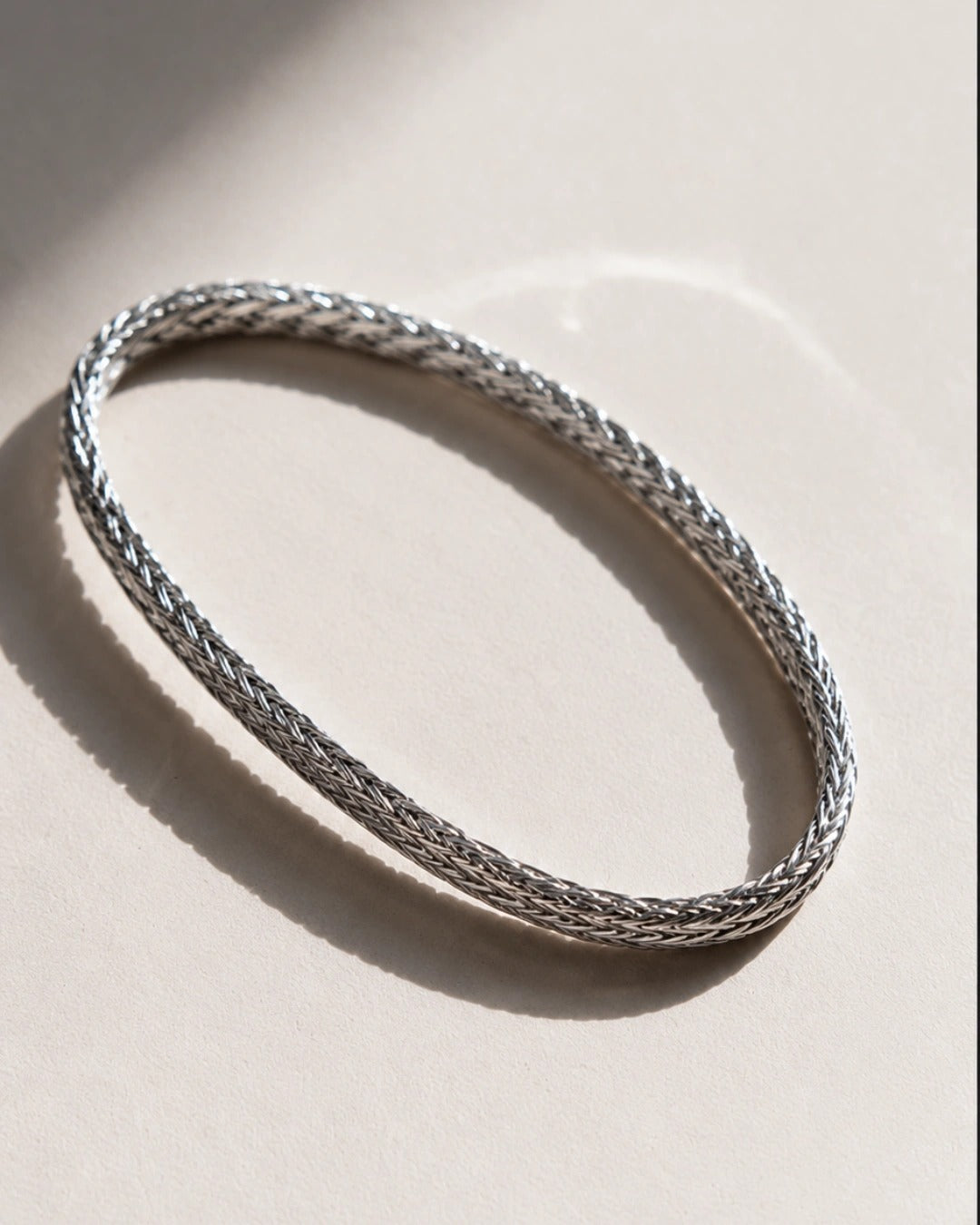 Auravya Silver Weave