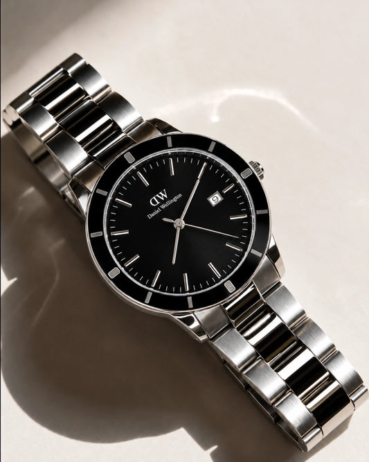 Auravya Black Meridian