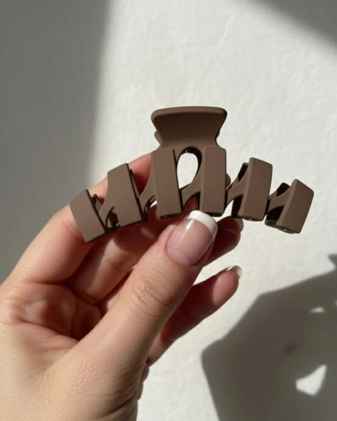 Zig Zag Large Hair Claw Clip