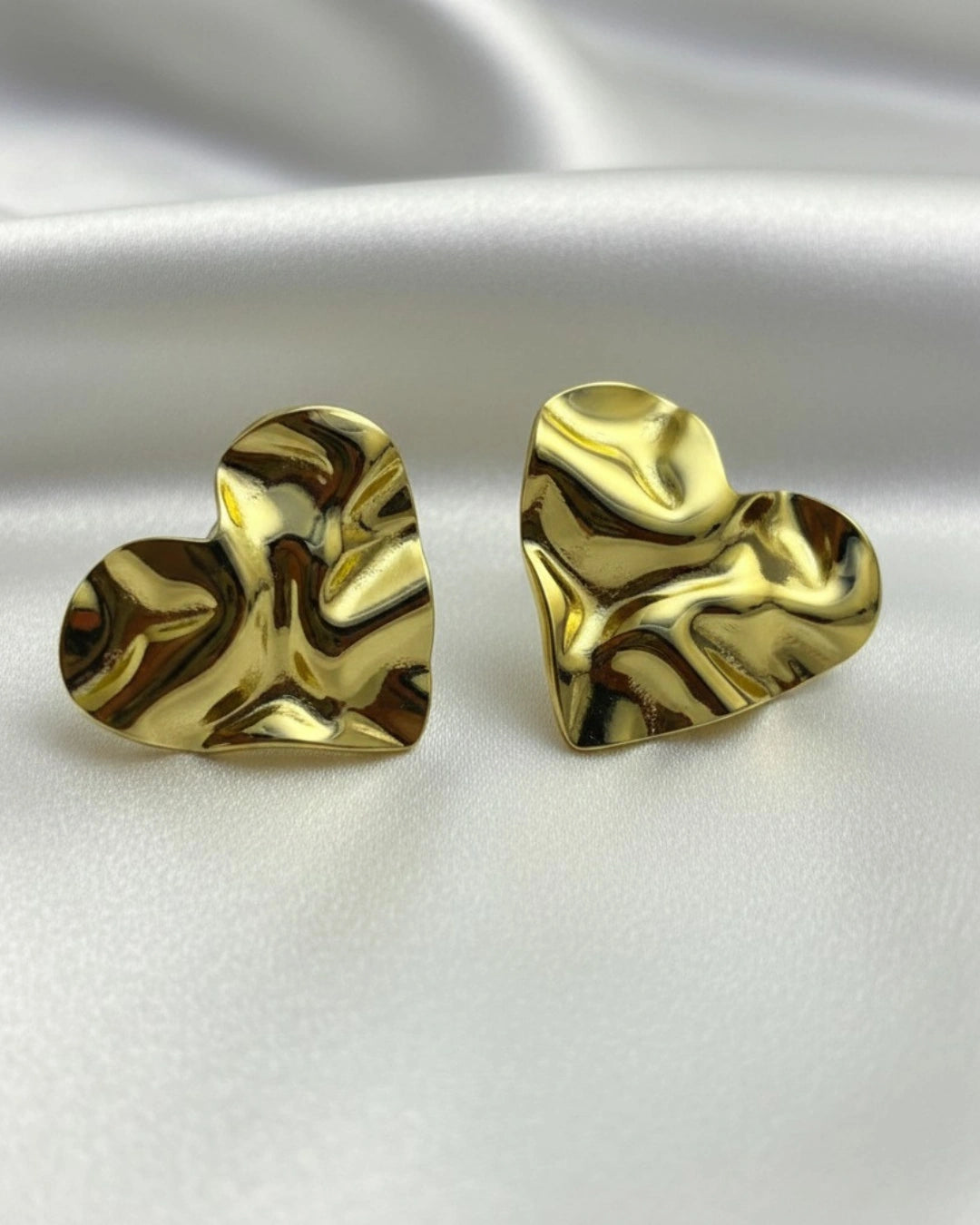Molten Heart Studs
