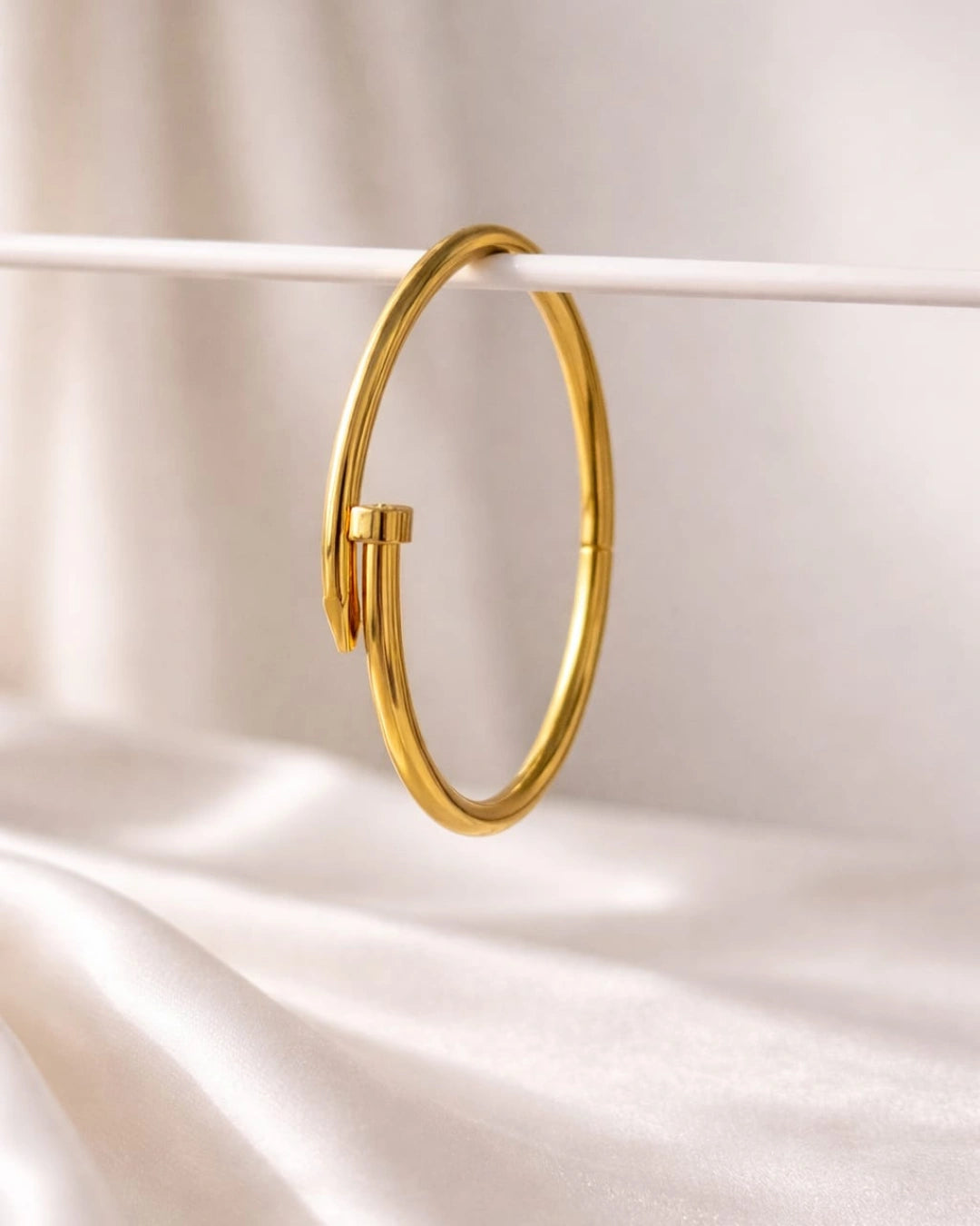 Nail Cuff Bracelet - Insta Viral Picks