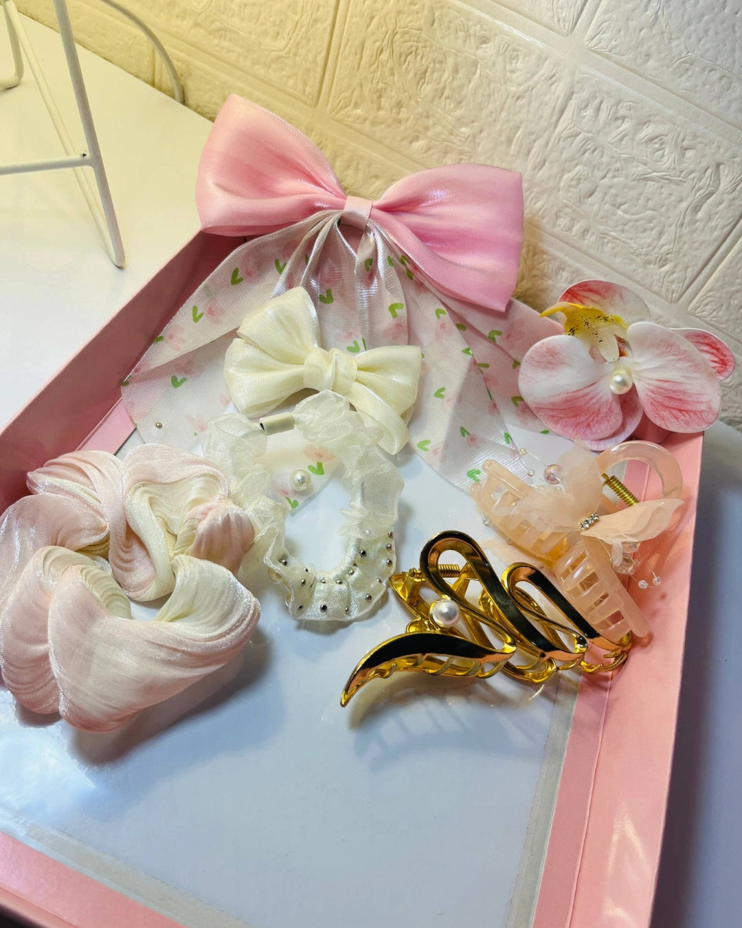 Auravya Blush Keepsake Hamper