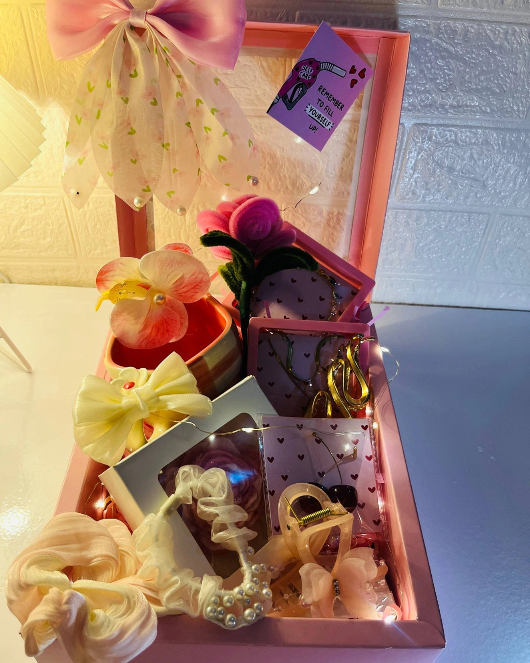 Auravya Blush Keepsake Hamper