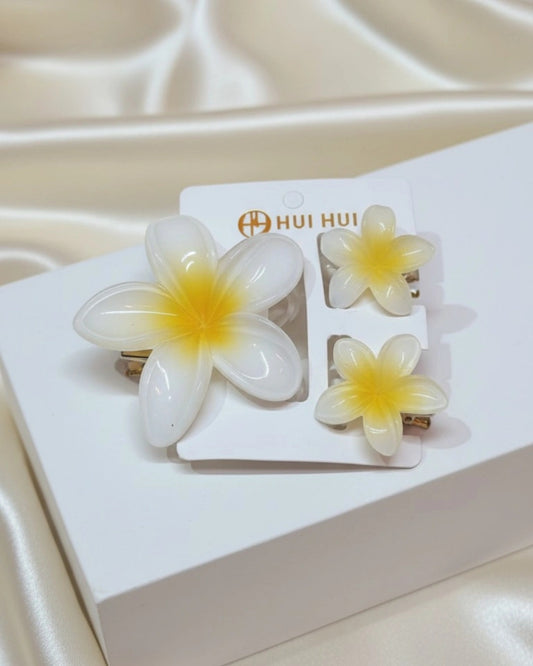 Blooming Flower Hair Clutcher: Pack of 3